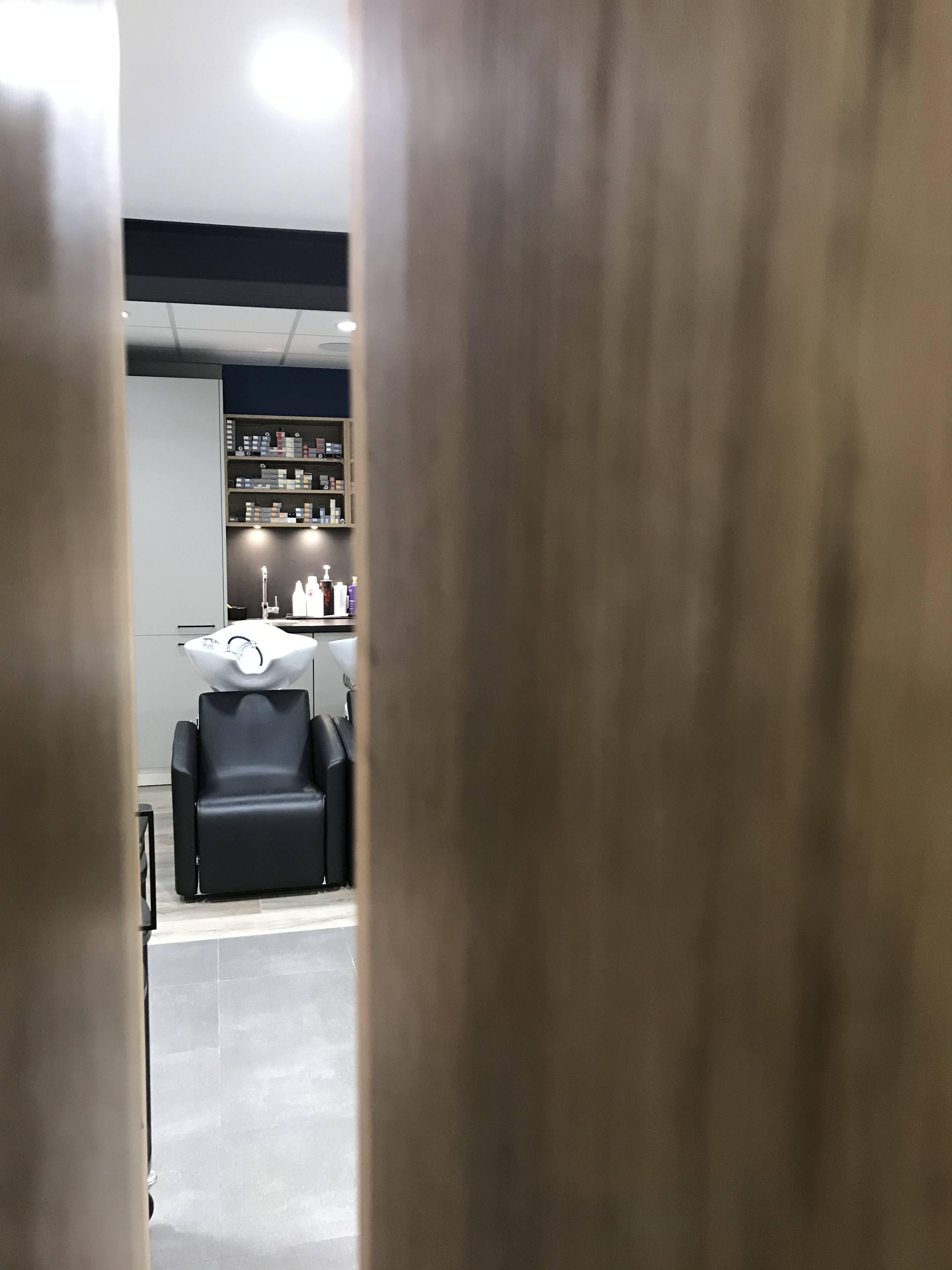 Salon de coiffure à Rémilly